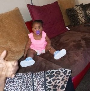 Meet your Posher, Louis j